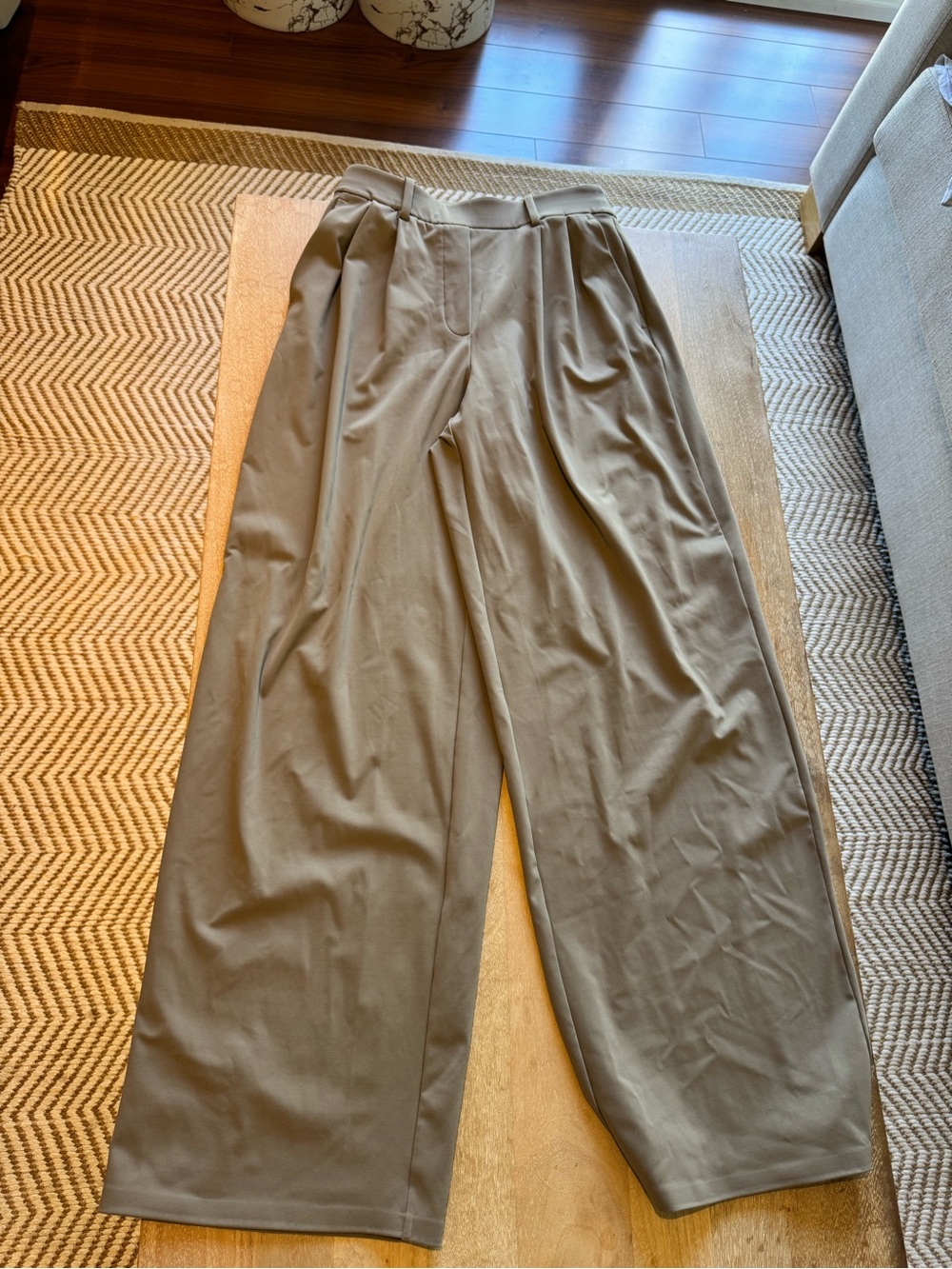 Lululemon Daydrift High-Rise Wide-Leg Trouser *Regular - Picture 3 of 6